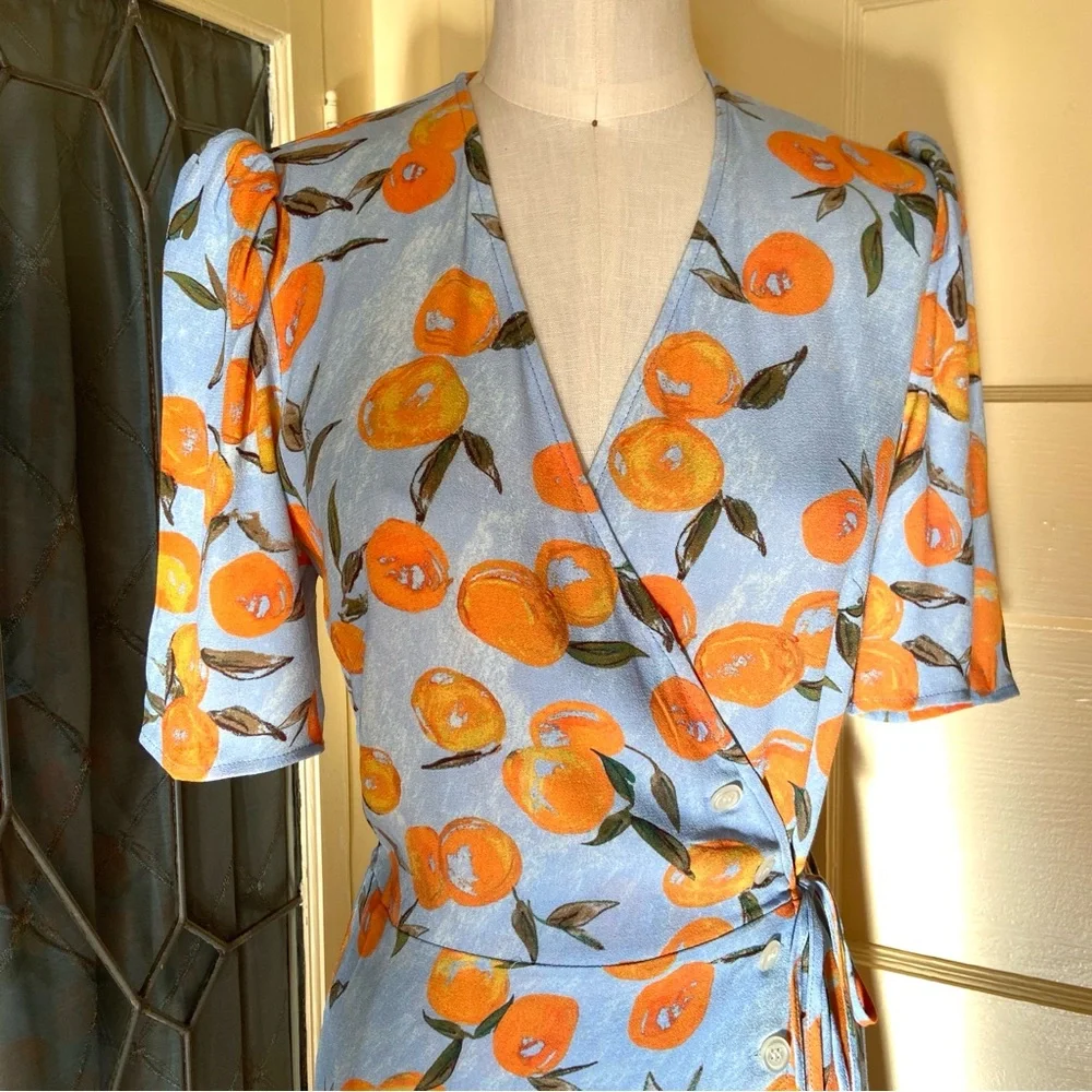 $230 Rouje Gabinette Wrap Button Dress in Clementine - Picture 5 of 10